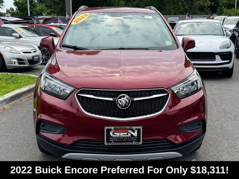 Used 2022 Buick Encore Preferred w/ Safety Package AWD/4WD image 2