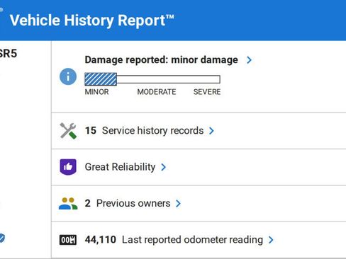 Used 2020 Toyota 4Runner SR5 image 5