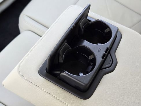 Certified 2025 Audi Q3 2.0T Premium w/ Convenience Package image 39