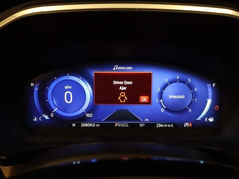 Certified 2022 Ford Escape Titanium w/ Class II Trailer Tow Package image 10