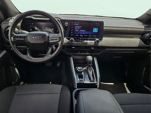 Used 2024 Chevrolet Colorado Trail Boss w/ Advanced Trailering Package AWD/4WD image 11