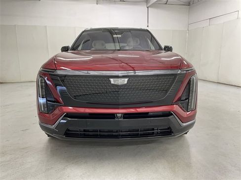 New 2026 Cadillac Vistiq Sport w/ LPO, Floor Liner Package image 14