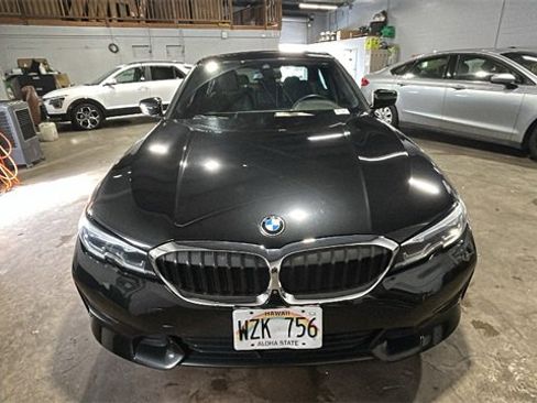 Used 2021 BMW 330i Sedan w/ Parking Assistance Package image 8