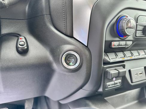 Used 2019 Chevrolet Silverado 1500 LTZ w/ LTZ Plus Package image 29