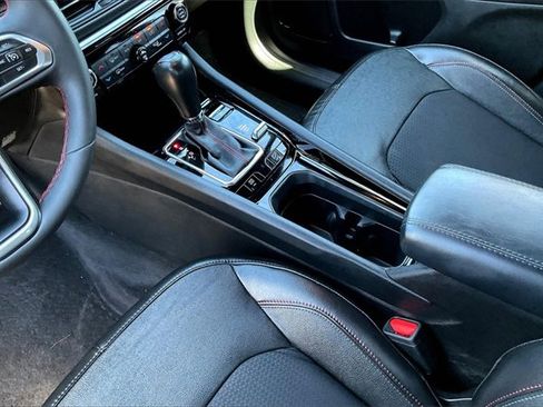 Used 2023 Jeep Compass Trailhawk w/ Trailhawk Convenience Group image 16