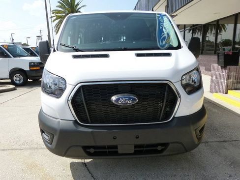 Used 2025 Ford Transit 250 Low Roof w/ Exterior Upgrade Package RWD image 7