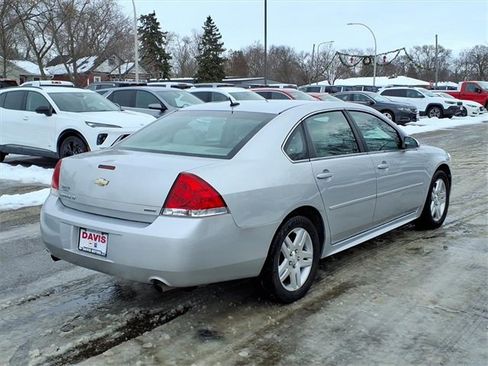 Used 2016 Chevrolet Impala LT image 3