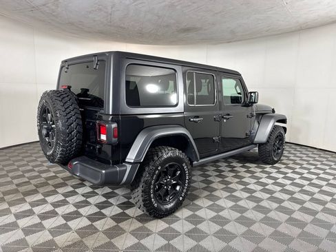 Used 2023 Jeep Wrangler Unlimited w/ Cold Weather Group AWD/4WD image 5