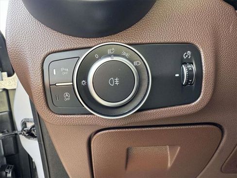 Used 2020 Alfa Romeo Stelvio Ti w/ Active Blind Spot Package image 19