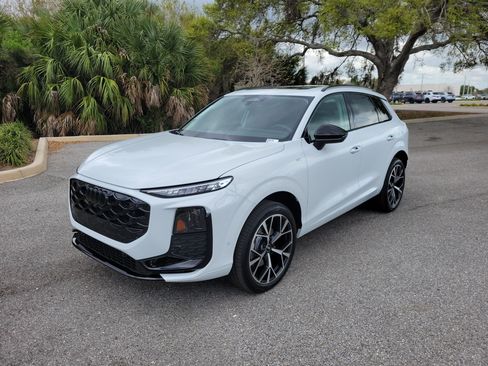 New 2026 Audi Q3 quattro 2.0T image 8