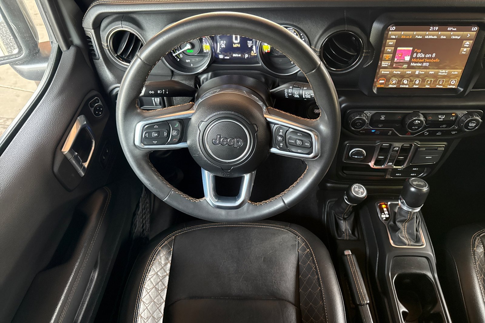 Used 2023 Jeep Wrangler Unlimited Sahara AWD/4WD image 14