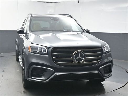 New 2026 Mercedes-Benz GLS 450 GLS 450 image 3