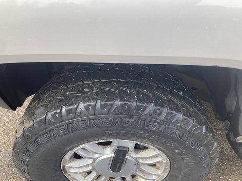 Used 2006 HUMMER H3 image 12