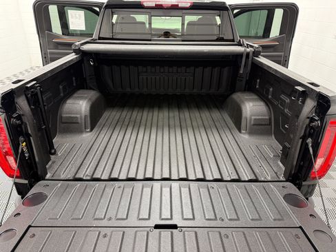 Used 2024 GMC Sierra 1500 Denali w/ Denali Reserve Package AWD/4WD image 40