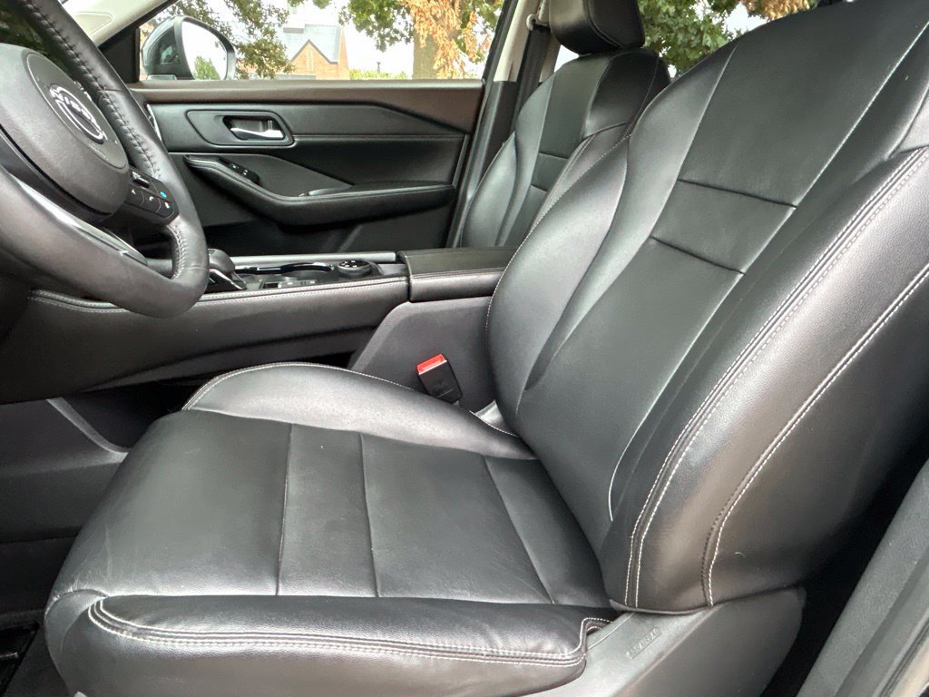 Used 2023 Nissan Rogue SL w/ SL Premium Package AWD/4WD image 18