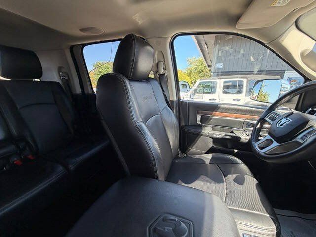 Used 2014 RAM 2500 Laramie w/ Convenience Group AWD/4WD image 22