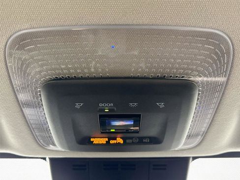 Certified 2024 Toyota Prius Limited image 21