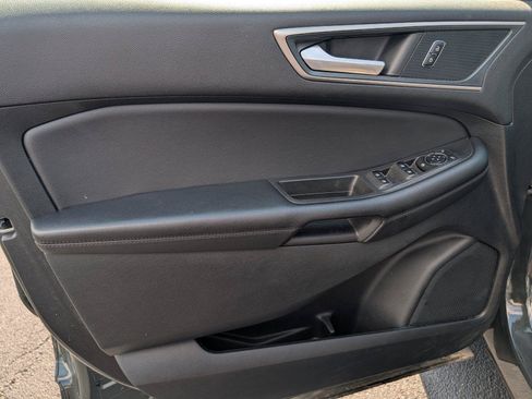 Used 2024 Ford Edge SEL AWD/4WD image 14