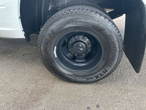 Used 2025 RAM 3500 Tradesman AWD/4WD image 18