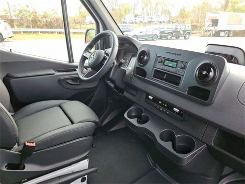 New 2026 Mercedes-Benz Sprinter 3500 image 10