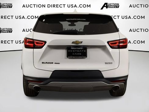 Used 2023 Chevrolet Blazer LT AWD/4WD image 3