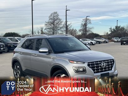 Used 2024 Hyundai Venue SEL