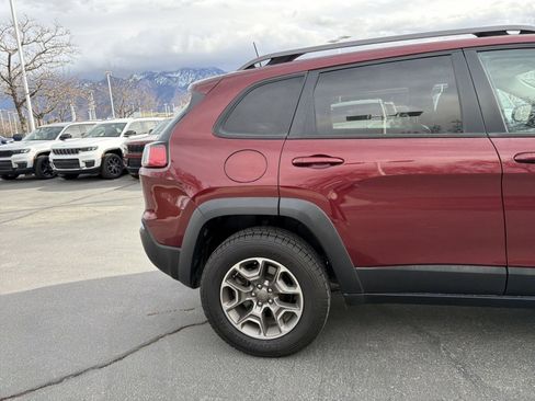 Certified 2021 Jeep Cherokee Trailhawk w/ Comfort/Convenience Group image 14