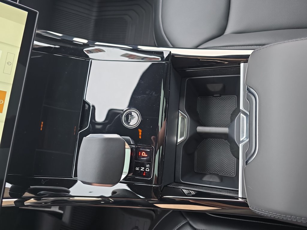 New 2027 Land Rover Range Rover Sport Autobiography AWD/4WD image 18