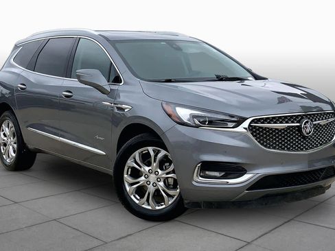 Used 2020 Buick Enclave Avenir w/ Avenir Technology Package image 3