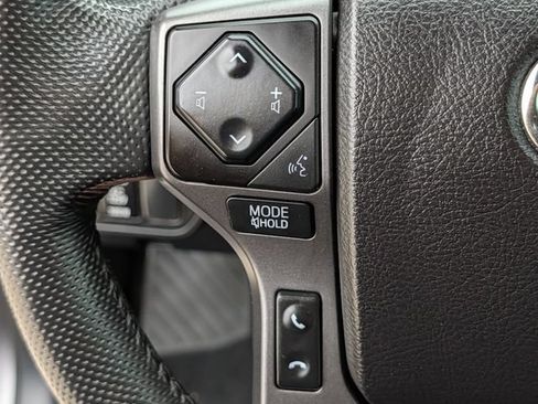 Used 2021 Toyota Tacoma TRD Off-Road AWD/4WD image 21
