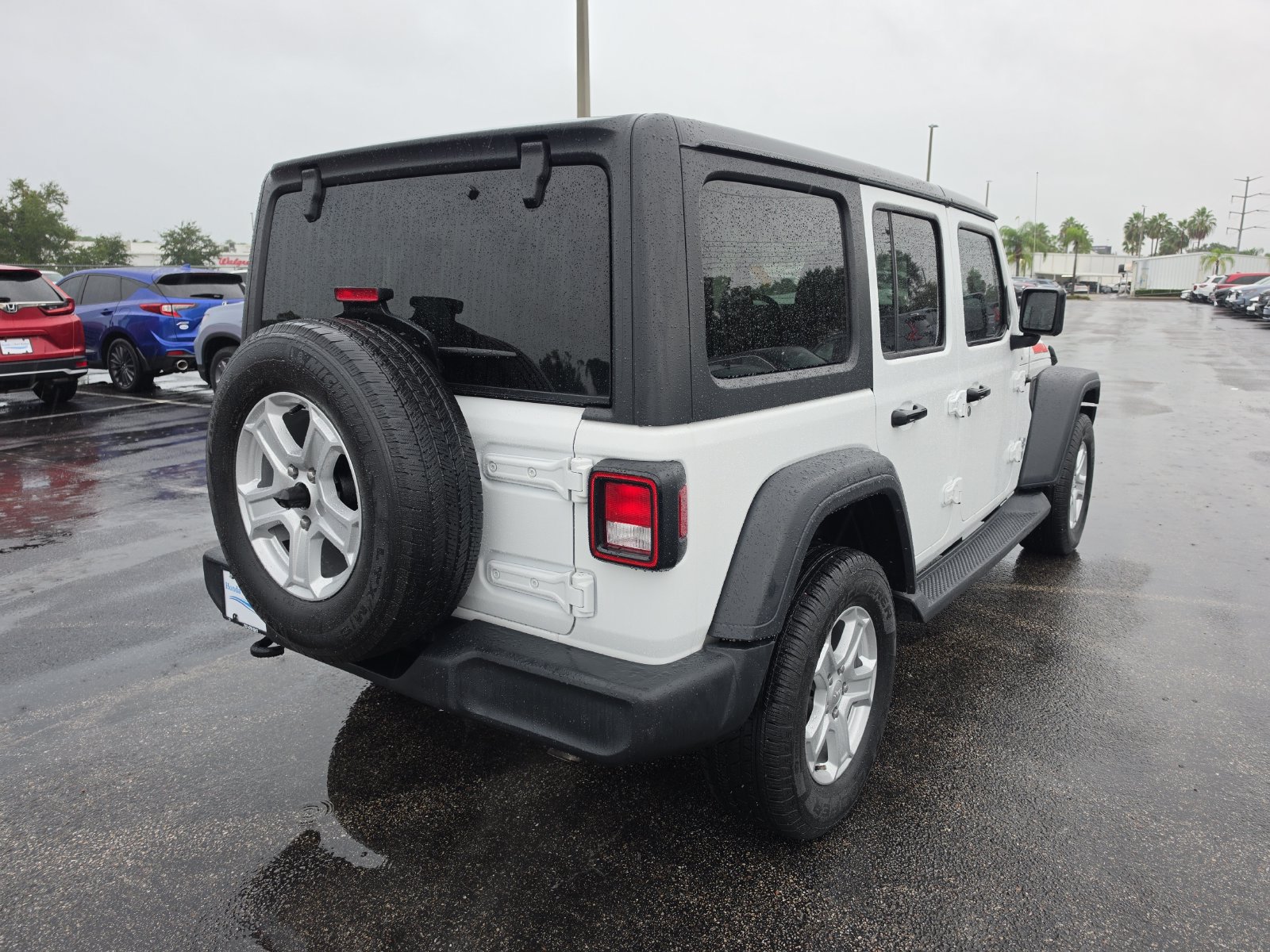 Used 2019 Jeep Wrangler Unlimited Sport S AWD/4WD image 3