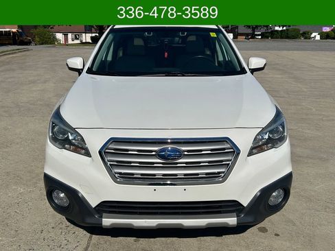 Used 2017 Subaru Outback 2.5i Limited AWD/4WD image 8