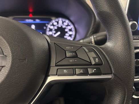 Used 2023 Nissan Sentra SV image 33