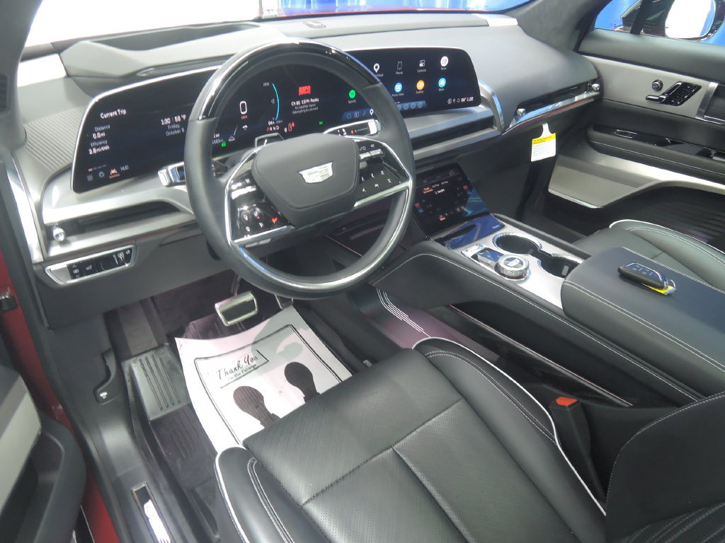 Used 2026 Cadillac Vistiq Platinum AWD/4WD image 5
