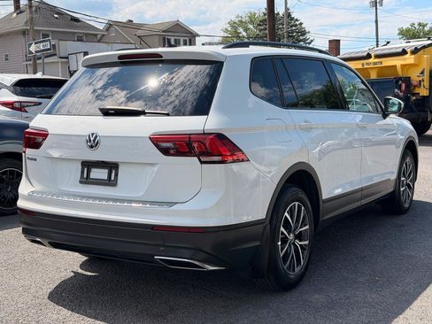 Used 2021 Volkswagen Tiguan S FWD image 5