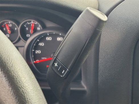 Used 2023 Chevrolet Silverado 1500 Custom image 15