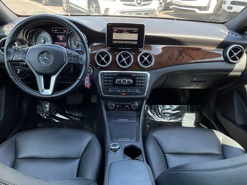 Used 2014 Mercedes-Benz CLA 250 image 15