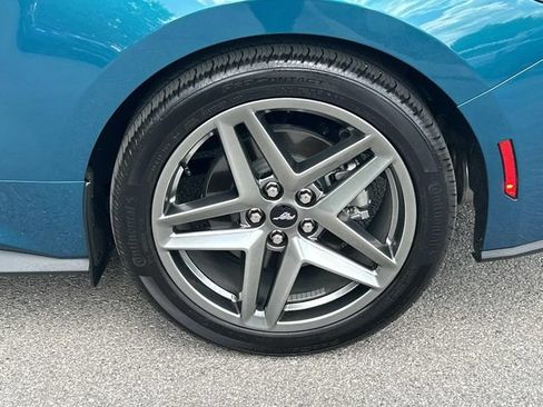 Used 2026 Ford Mustang Premium RWD image 12