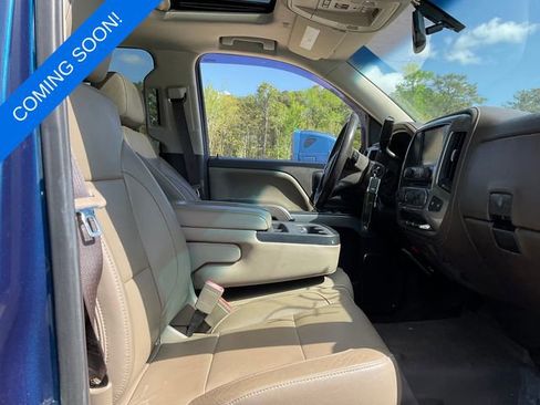 Used 2017 Chevrolet Silverado 1500 LTZ Z71 AWD/4WD image 6