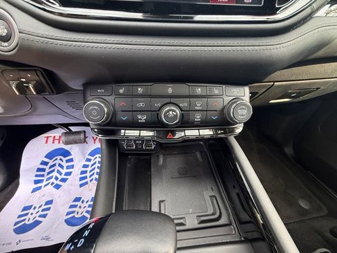 Certified 2022 Dodge Durango Citadel AWD/4WD image 16