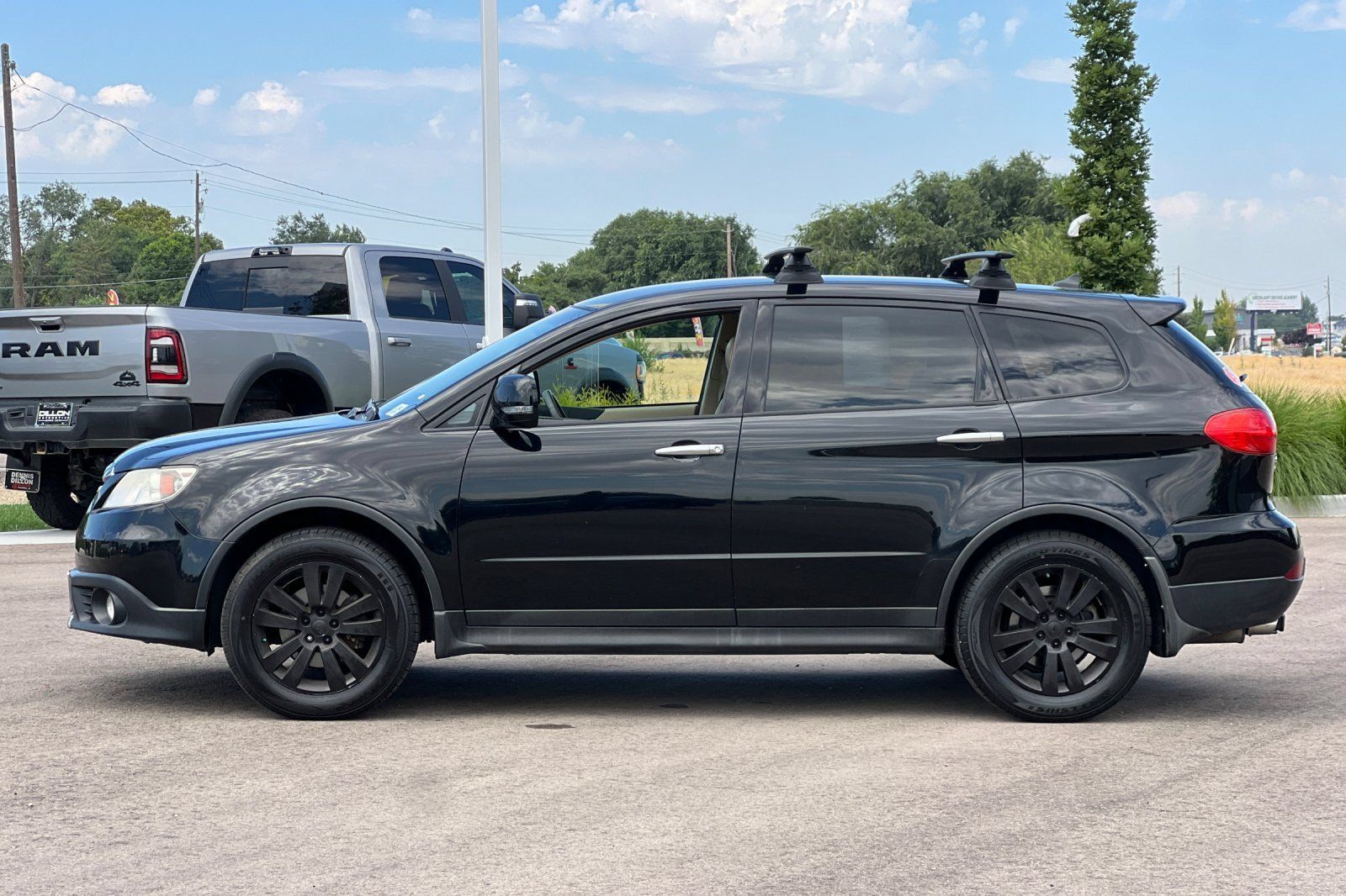 Used 2010 Subaru Tribeca Limited AWD/4WD image 10