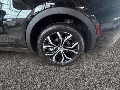 New 2026 Toyota Crown XLE image 14