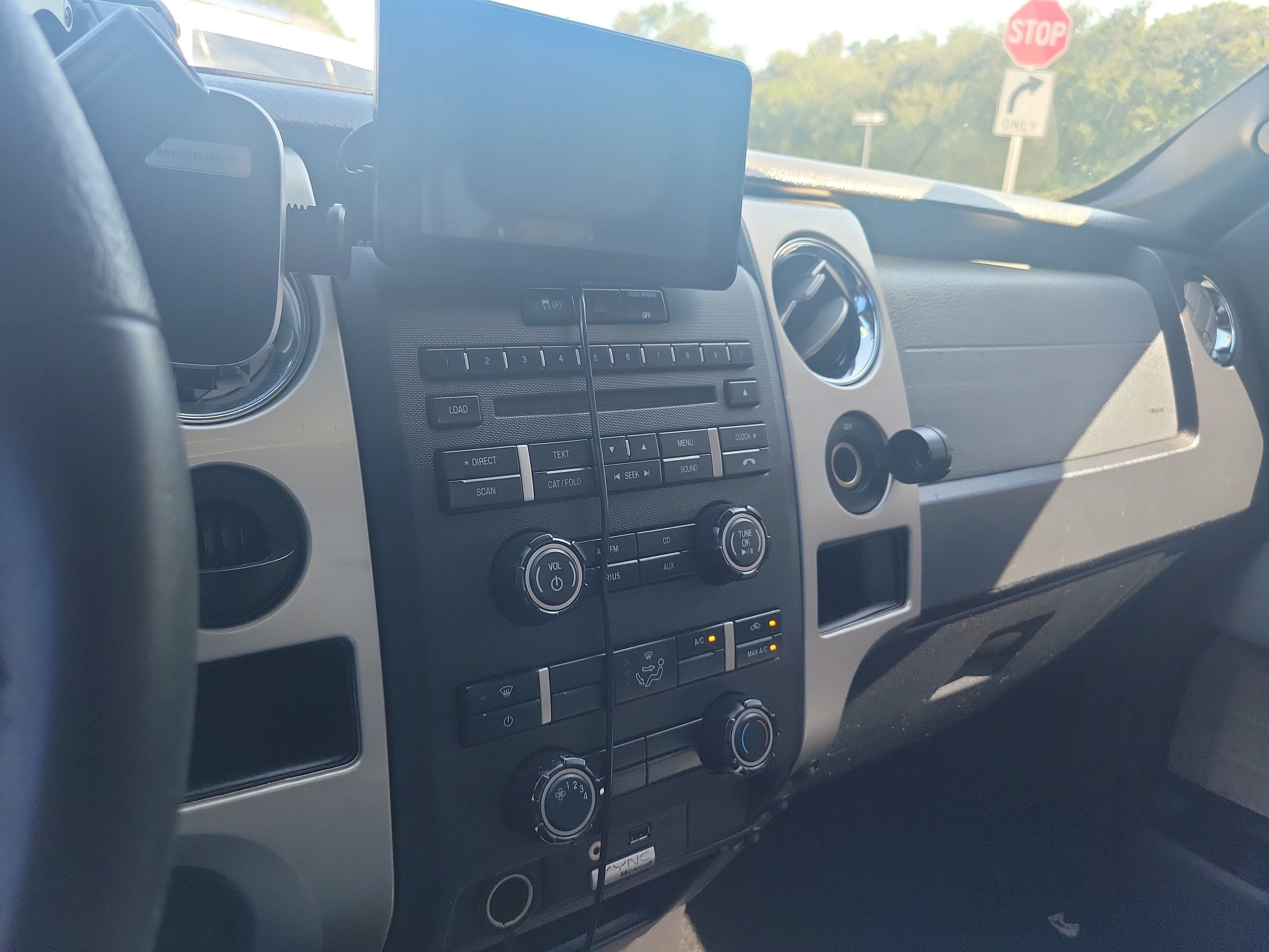 Used 2013 Ford F150 XLT w/ Trailer Tow Pkg RWD image 16