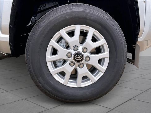 New 2026 Toyota Tacoma SR5 AWD/4WD image 12