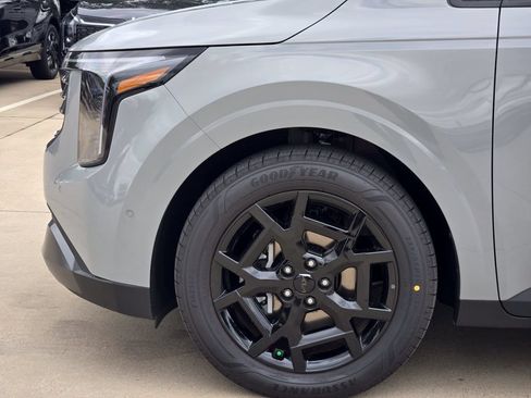 New 2026 Kia Carnival SX Prestige FWD image 5