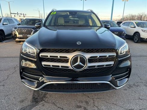 Used 2023 Mercedes-Benz GLS 450 4MATIC image 9