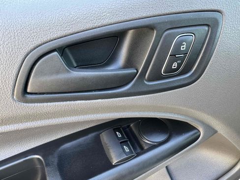 Used 2021 Ford Transit Connect XL image 26