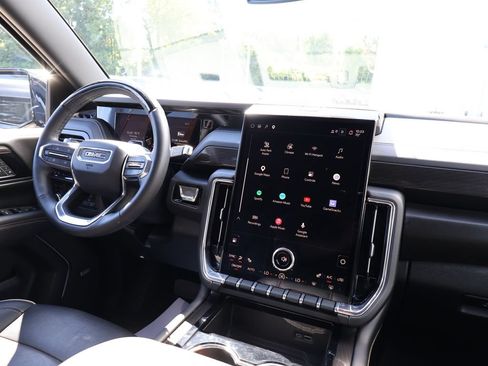 Used 2025 GMC Yukon XL Elevation AWD/4WD image 33
