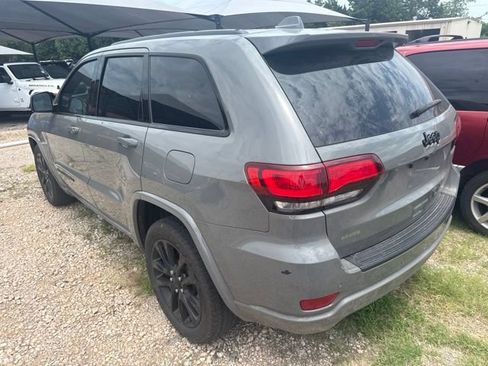 Used 2021 Jeep Grand Cherokee Laredo X RWD image 6