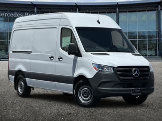 New 2025 Mercedes-Benz Sprinter 2500 video 2